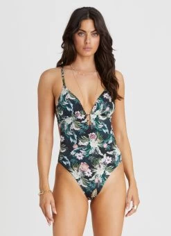 Lisanthus Michelle One Piece